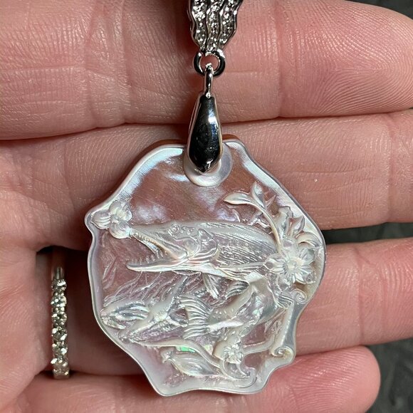 Barracuda Fish Carved Mother of Pearl White Jade Pendant - Picture 3 of 7